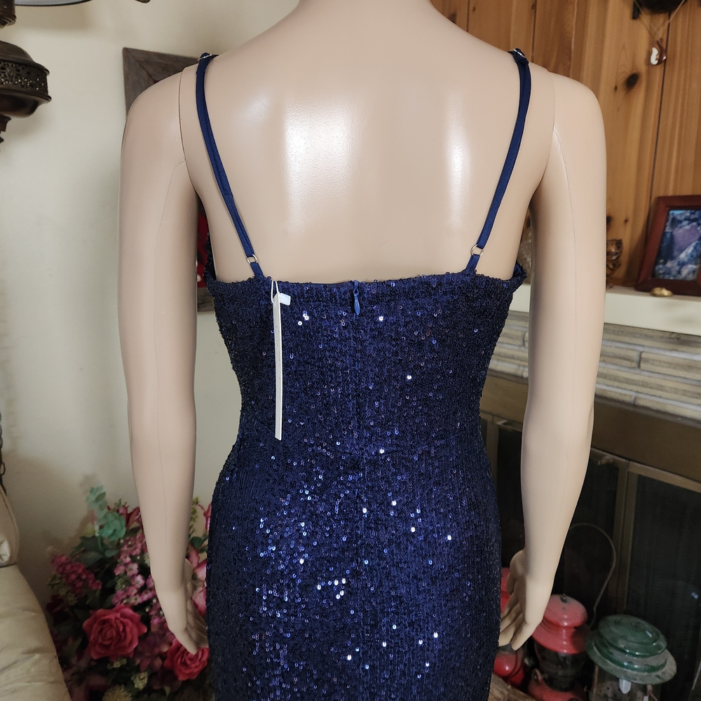 Stunner Boutique Liana Sequin Gown - Navy Blue (L) - Picture 7 of 11